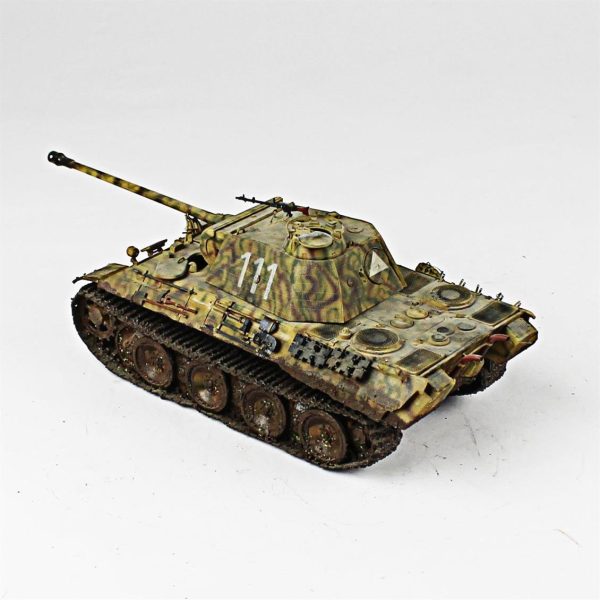 1/35 Zimmeritli Panther Italeri Hazır Tank Maketi - Görsel 3