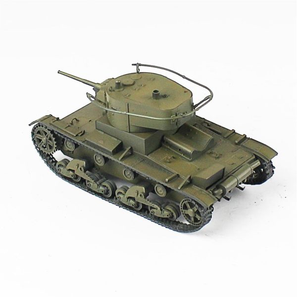 1/35 BT-7 Zvezda Hazır Tank Maketi - Görsel 3
