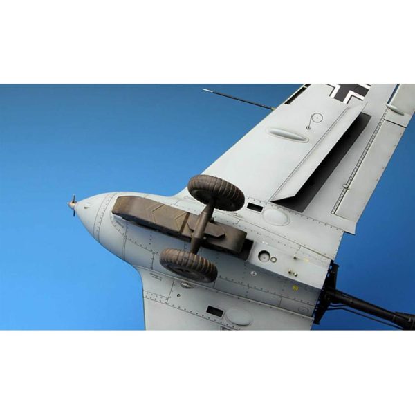 1/32 Messerschmitt Me163B (Komet) Savaş Uçağı Maketi, Meng QS001 - Görsel 8