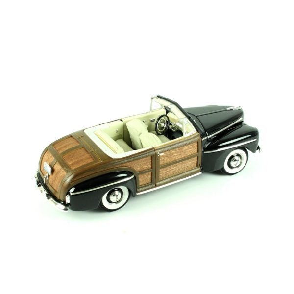 1/18 1946 Ford Sportsman (Wood Frame) Black Diecast Araba, Road Signature 20048 - Görsel 2