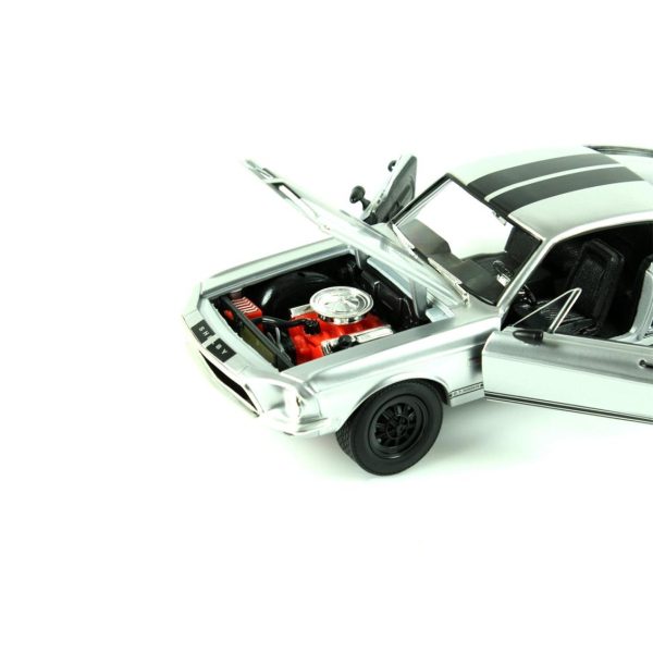 1/18 1969 Shelby GT500KR Chrome Diecast Araba, Road Signature 92168 - Görsel 3