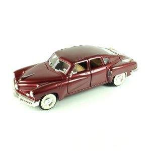 1/18 1948 Tucket TorpedoBurgundy Diecast Araba, Road Signature 92268