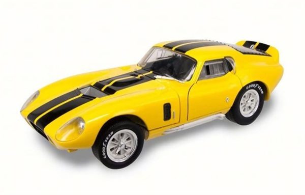 1/18 1965 Shelby Cobra Daytone Coupe Yellow Diecast Araba, Road Signature 92408