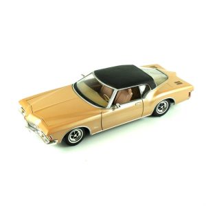 1/18 1971 Buick Riviera GS Vinil Top Brown Diecast Araba, Road Signature 92558