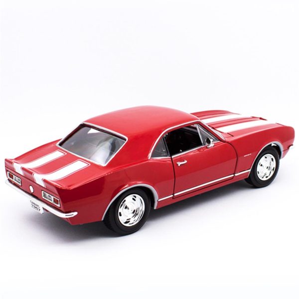 1/18 1967 Chevrolet Camaro Z28 Beyaz Şeritli-Kırmızı Diecast Araba, Road Signature 98188 - Görsel 3