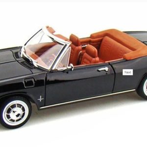 1/18 1969 Chevrolet Corvair MonzaCabrio Siyah Diecast Araba, Road Signature 92498