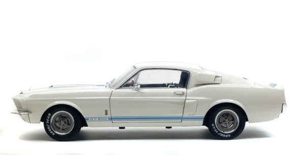 1/18 1967 Shelby Mustang GT500-Beyaz üzeri Mavi Çizgili-Diecast Araba, Solido 1802901 - Görsel 2