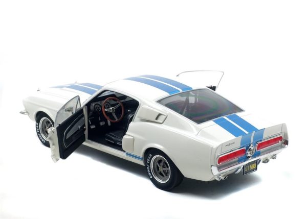 1/18 1967 Shelby Mustang GT500-Beyaz üzeri Mavi Çizgili-Diecast Araba, Solido 1802901 - Görsel 7