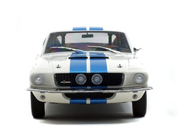1/18 1967 Shelby Mustang GT500-Beyaz üzeri Mavi Çizgili-Diecast Araba, Solido 1802901 - Görsel 6