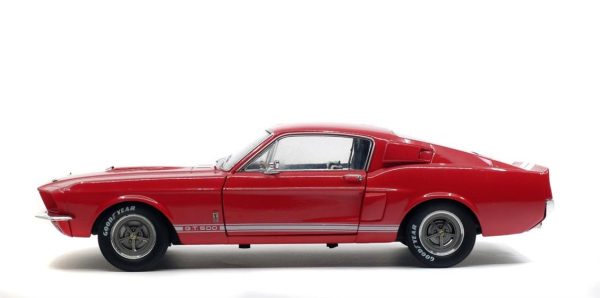 1/18 1967 Shelby Mustang GT500-Kırmızı üzeri Beyaz Çizgili-Diecast Araba, Solido 1802902 - Görsel 2