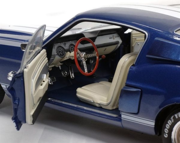 1/18 1967 Shelby Mustang GT500-Mavi üzeri Beyaz Çizgili-Diecast Araba, Solido 1802903 - Görsel 8
