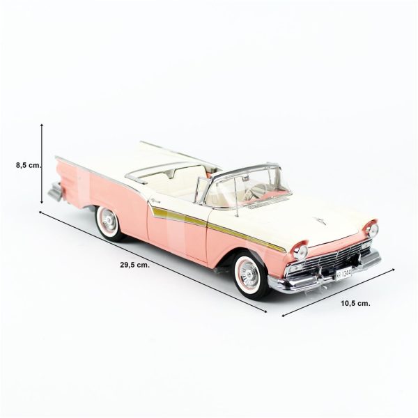 1/18 1957 Ford Fairlane 500 Skyliner Mercan/Beyaz Diecast Araba, Sunstar 1344 - Görsel 5