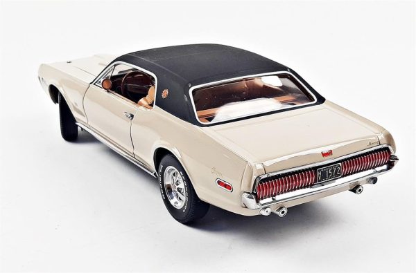 1/18 1968 Mercury Cougar XR7G Açık Kahve Diecast Araba, Sunstar 1572 - Görsel 3