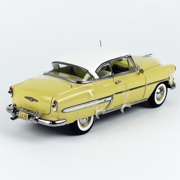 1/18 1953 Chevrolet Bel Air Hard Top Coupe Altın Rengi Diecast Araba, Sunstar 1608 - Görsel 4