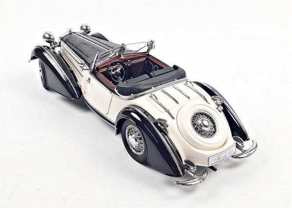 1/18 1939 Horch 855 Roadster Siyah/Beyaz Diecast Araba, Sunstar 2405 - Görsel 4