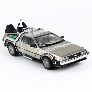1/18 Delorean (Geleceğe Dönüş II) Krom Renk Diecast Araba, Sunstar 2710