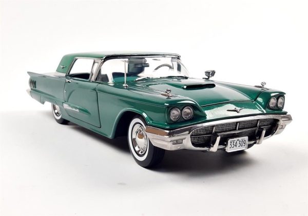 1/18 1960 Ford Thunderbird Hard Top Yeşil Diecast Araba, Sunstar 4309