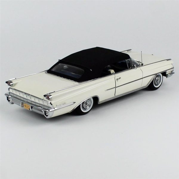 1/18 1959 Oldsmobile-98 Tek Kapı Kapalı Tenteli Polaris Beyazı Diecast Araba, Sunstar 5233 - Görsel 4