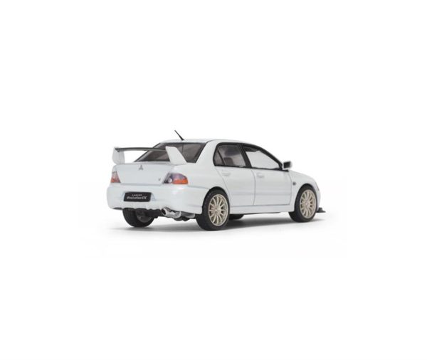 1/18 2015 Subaru WRX STI S207 (NBR Challenge Package) Beyaz Diecast Araba, Sunstar 5554 - Görsel 4
