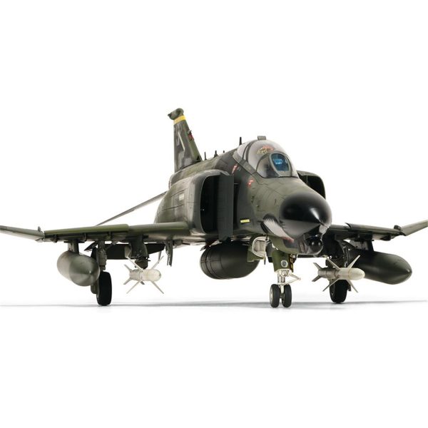 1/48 F-4G Phantom II (Wild Weasel V) Savaş Uçağı Maketi, SWS 4814 - Görsel 2
