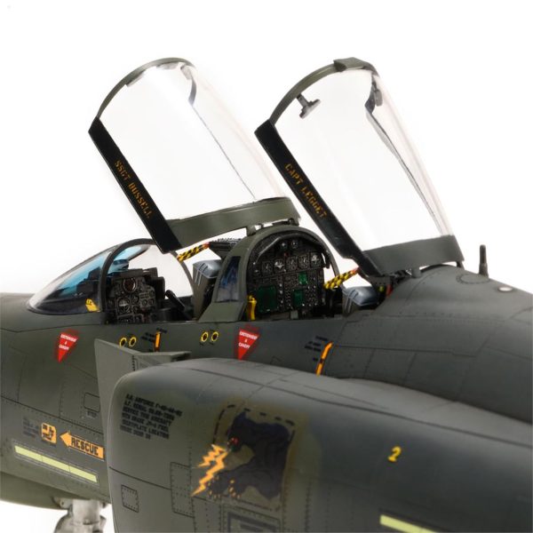 1/48 F-4G Phantom II (Wild Weasel V) Savaş Uçağı Maketi, SWS 4814 - Görsel 4