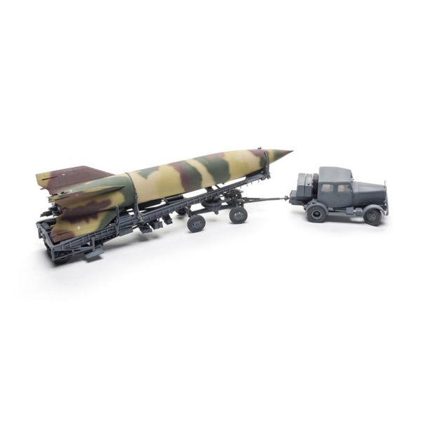 1/35 V-2 Rocket Rampası ve Hanomag SS100 Kamyonu Maketi, Takom 2030 - Görsel 3