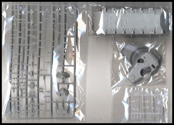 1/35 M47/G US Orta Tankı 2 in 1 Maketi, Takom 2070 - Görsel 2