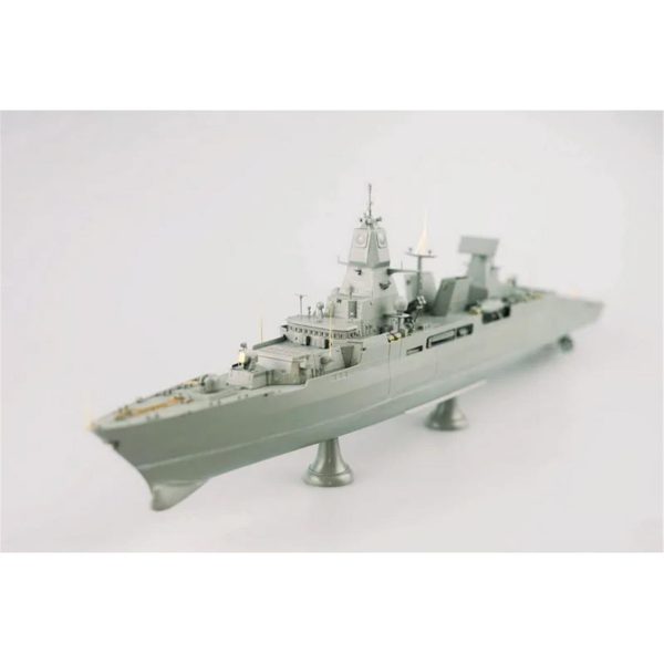1/350 Sachsen Sınıfı Fırkateyn (3 in 1) Maketi, Takom 6001 - Görsel 3
