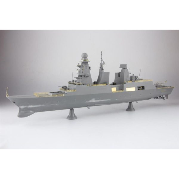 1/350 İtalyan Horizon Sınıfı Destroyer D553 ANDREA DORIA / D554 CAIO DUILIO Maketi, Takom 6007 - Görsel 2