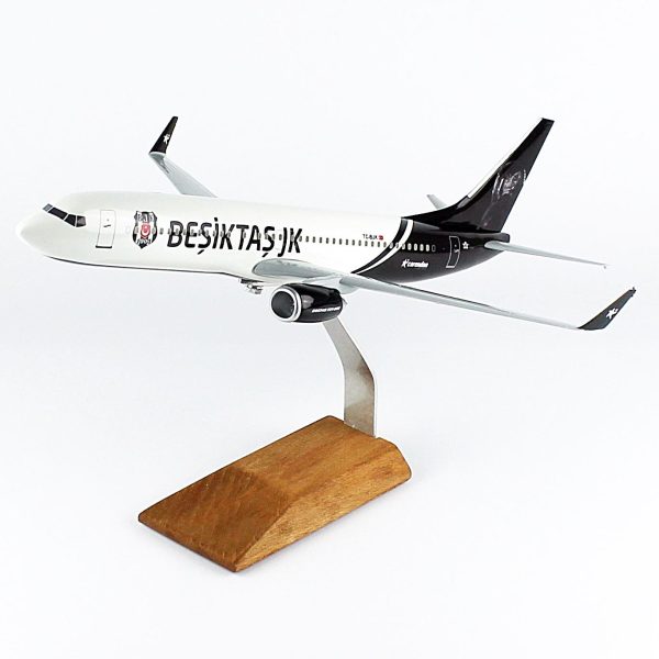 1/100 Ölçek, THY Beşiktaş CORENDON Logolu B737-800 Yolcu Uçağı Sergilemeye Hazır Model, THY062 - Görsel 2