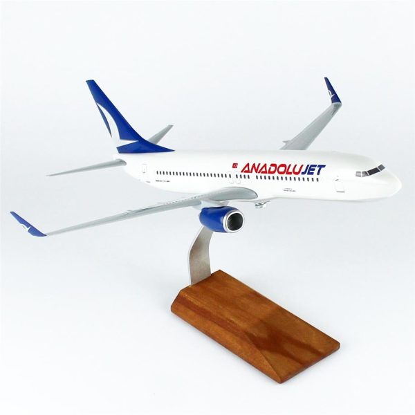 1/100 Anadolu Jet B737-800 Yolcu Uçağı Modeli