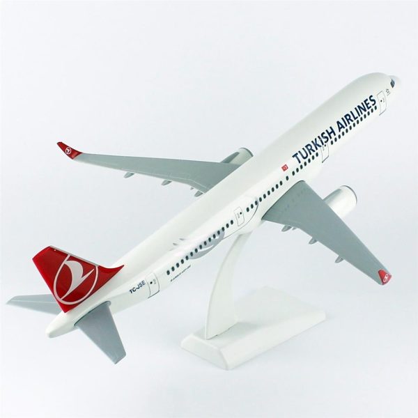 1/100 A321 Yolcu Uçağı Hazır Standlı Modeli - Görsel 4