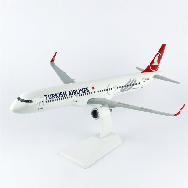1/100 A321 Yolcu Uçağı Hazır Standlı Modeli - Görsel 2