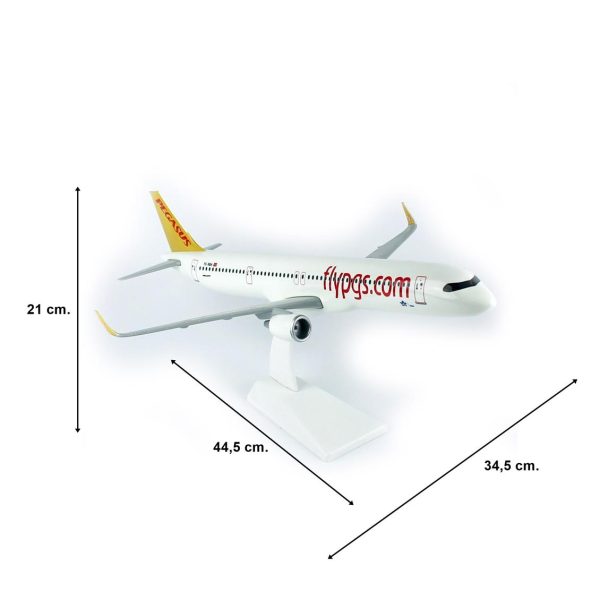 1/100 Pegasus A321 Yolcu Uçağı Hazır Standlı Modeli - Görsel 5