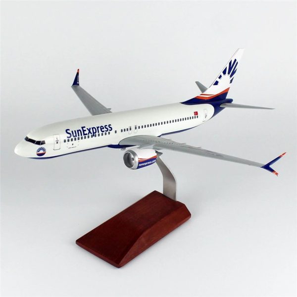 1/100 Sun Express B737-800 Yolcu Uçağı Modeli - Görsel 2