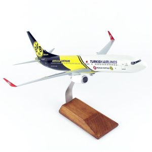 1/100 Borissia Dortmund Logolu B737-800 Yolcu Uçağı Modeli