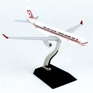 1/250 Piyama Logolu Airbus A330-300 Yolcu Uçağı Metal Modeli, THY 057