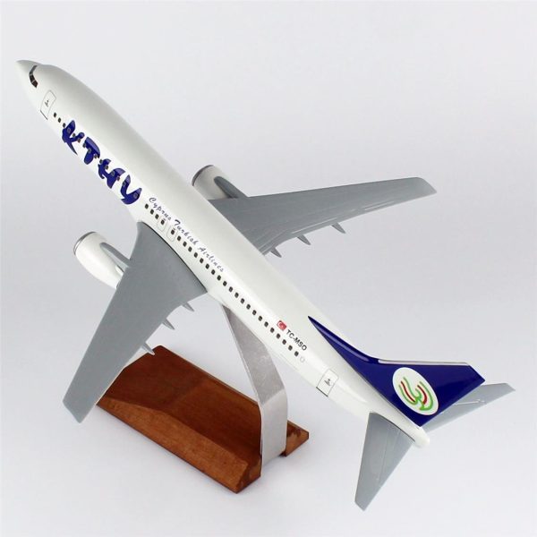 1/100 Kıbrıs K B737-800 Yolcu Uçağı Modeli - Görsel 3