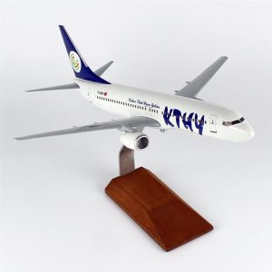 1/100 Kıbrıs K B737-800 Yolcu Uçağı Modeli