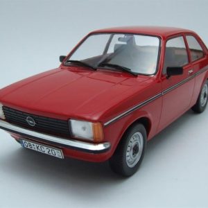 1/18 Opel Kadett C2 1977 4 Kapılı Altın Diecast Araba, Triple9 Collection 1800121