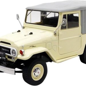 1/18 1967 Toyota Landcruiser FJ40 Bej Diecast Araba, Triple9 Collection 1800152