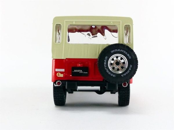 1/18 1967 Toyota Landcruiser FJ40 Kırmızı Diecast Araba, Triple9 Collection 1800153 - Görsel 3