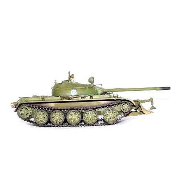 1/35 T-55 model 1958 (w/BTU-55) Küreme Bıçaklı Tank Maketi, Trumpeter 00313 - Görsel 4