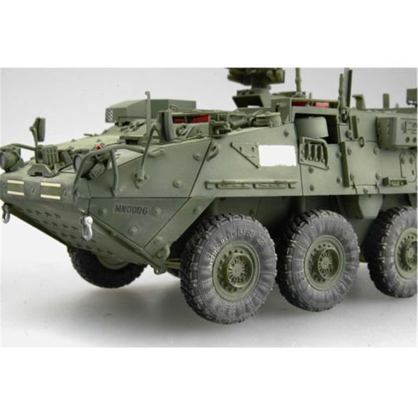 1/35 M1130 Stryker Zırhlı Keşif Aracı Maketi, Trumpeter 00397 - Görsel 3