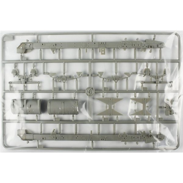 1/35 M915 Çekici ve M872 Düz Tabanlı Dorse ile 40'lık Konteyner Maketi, Trumpeter 01015 - Görsel 3