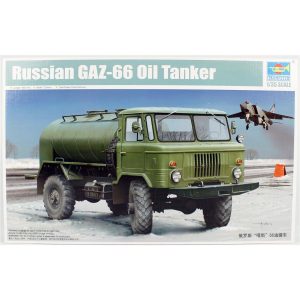 1/35 Rus GAZ-66 Yağ Tankeri Maketi, Trumpeter 01018