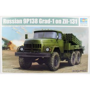 1/35 Rus 9P138 Grad-1 ve Zil-131 Mobil Füze Rampası Maketi, Trumpeter 01032
