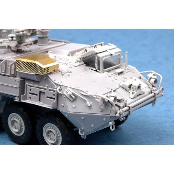 1/35 M1135 Stryker NBC RV Meteorolojik Gözlem Aracı Maketi, Trumpeter 01560 - Görsel 3