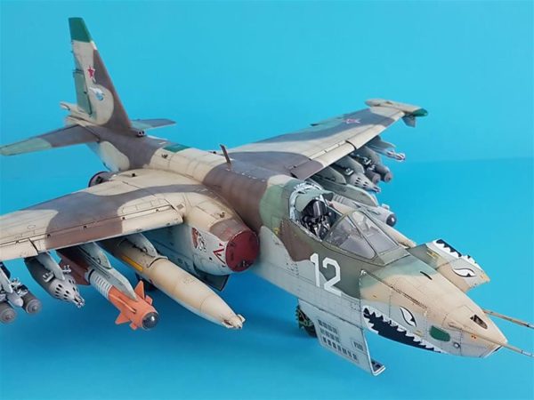 1/32 Su-25 Frogfoot A Savaş Uçağı Maketi, Trumpeter 02276 - Görsel 3