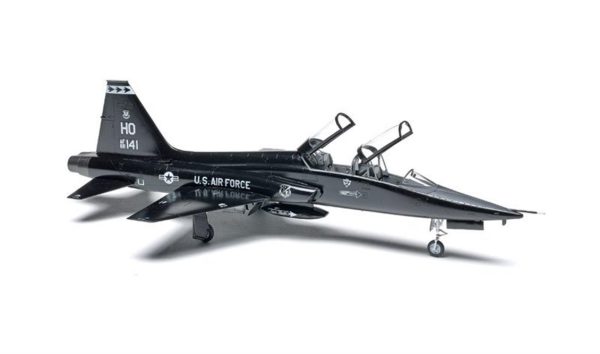 1/48 T-38A Talon Eğitim Uçağı Maketi, Trumpeter 02852 - Görsel 3